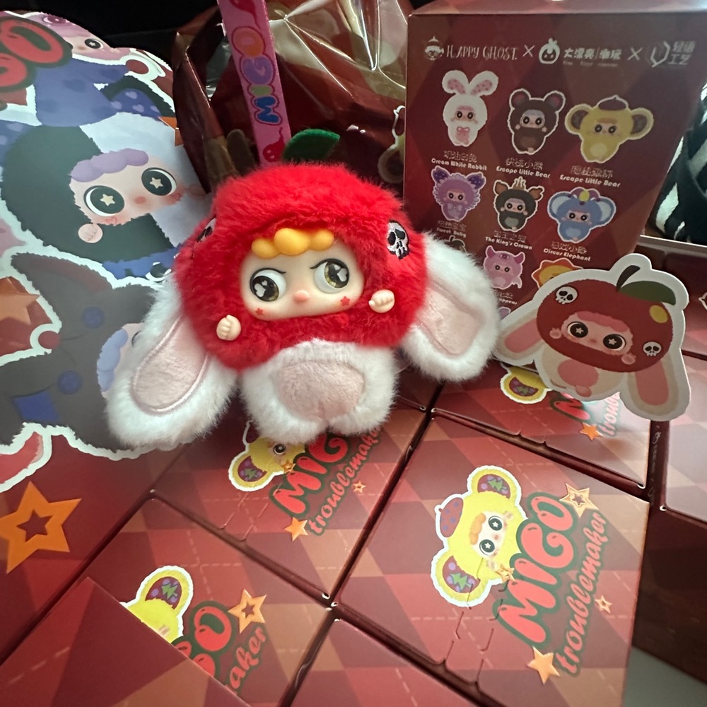 MIGO Troublemakers Series “Poison Apple” unboxed!
